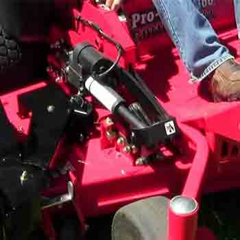 Pro-Turn 400 Powered Deck Lift Kit 79213000
