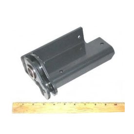 Rear Pivot/Lh 8400-3